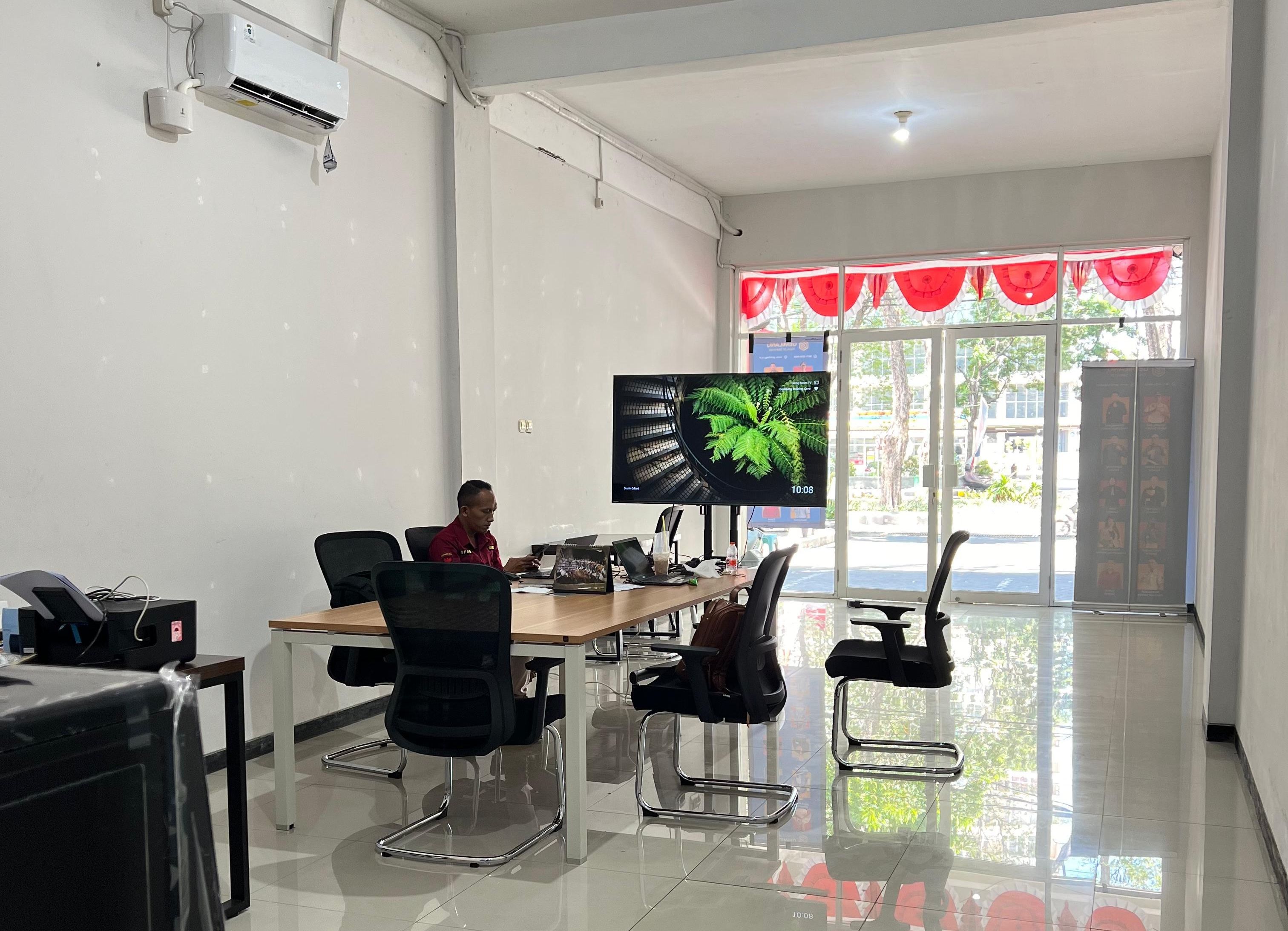 Sewa Ruang Meeting di Surabaya: Solusi Pertemuan Bisnis Anda